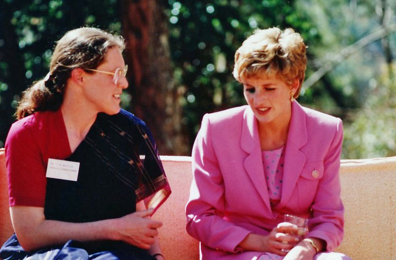 Dr Ruth Butlin and Princess Diana at Anandaban Hospital in Nepal in 1993