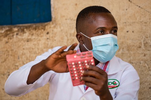 Gabriel is a health worker in Mozambique who has been trained by The Leprosy Mission to detect leprosy and prescribe Multidrug therapy to treat the disease